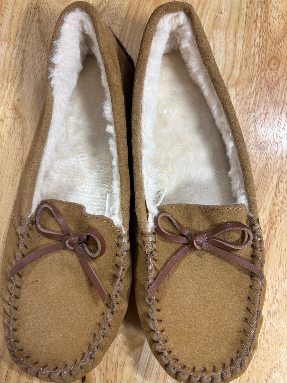 Women's Faux-Suede Moccasin Slippers with Plush Lining - Brown